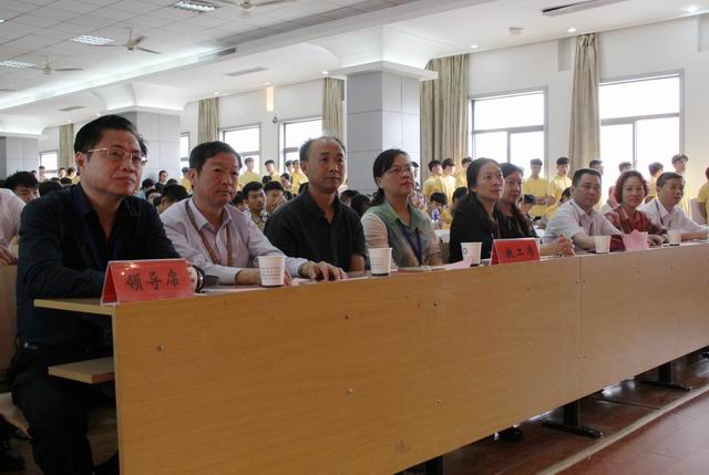 �����ϸ 1��ݰ�ٽ����ֳ����쵼.jpg