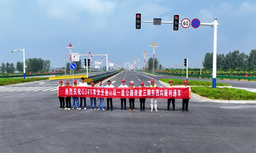 e59b5a4f36b53f1812079b149b05778e 图片