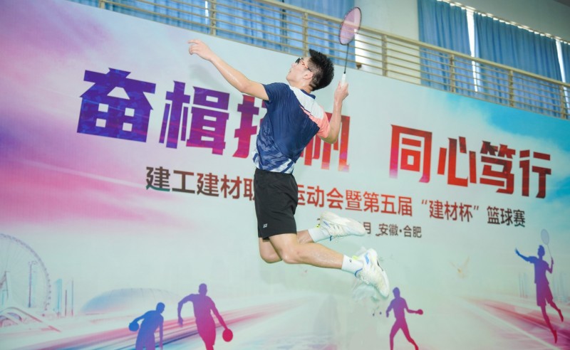 20c73e9ec2b986c7c0d0d2175e08ead7 羽毛球_副本.jpg