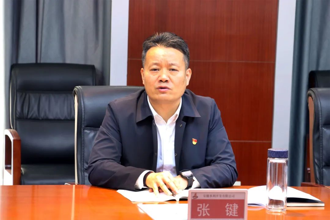 28e1c800f2073cfa926fd3fd297f3436 图片