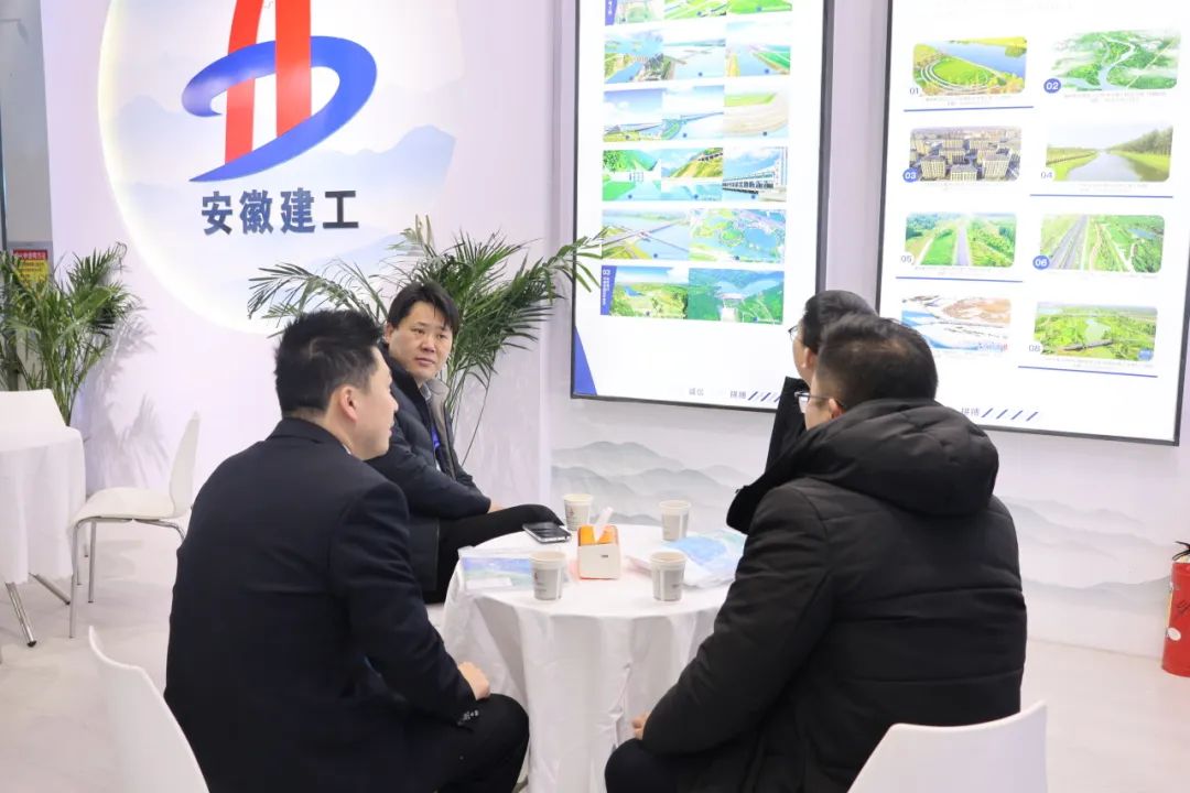 f1956babcdf43ea035f85475516f7670 图片